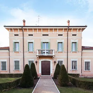 Frühstückspension Il Ciliegio , Via Superiore 93 Luzzara, Suzzara